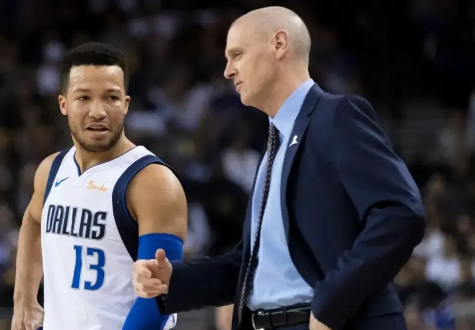 开云体育官网-转折点拉齐奥迎来里程碑，NBA总决赛冲刺阶段攻防权衡，信心回归，年轻球员得到机会的简单介绍